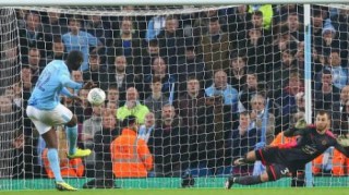  狼队锋线集体哑火，洛佩特吉面临信任考验  