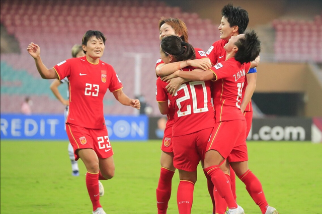  斯佩齐亚防守反击教科书，快速突袭连克豪门劲旅  