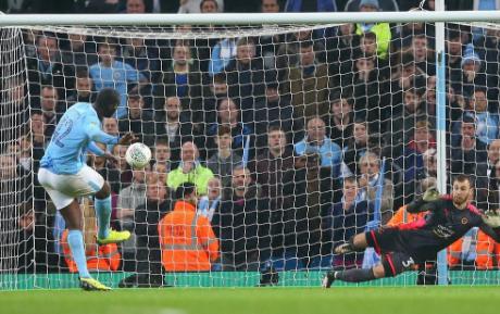  狼队锋线集体哑火，洛佩特吉面临信任考验  